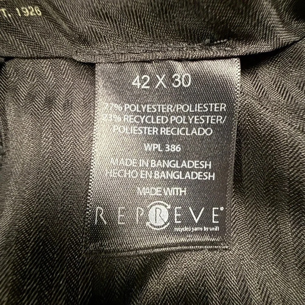 Haggar Mens 42x30 E-Clo Smart Fiber Dress Pants Medium Grey Repreve NWT